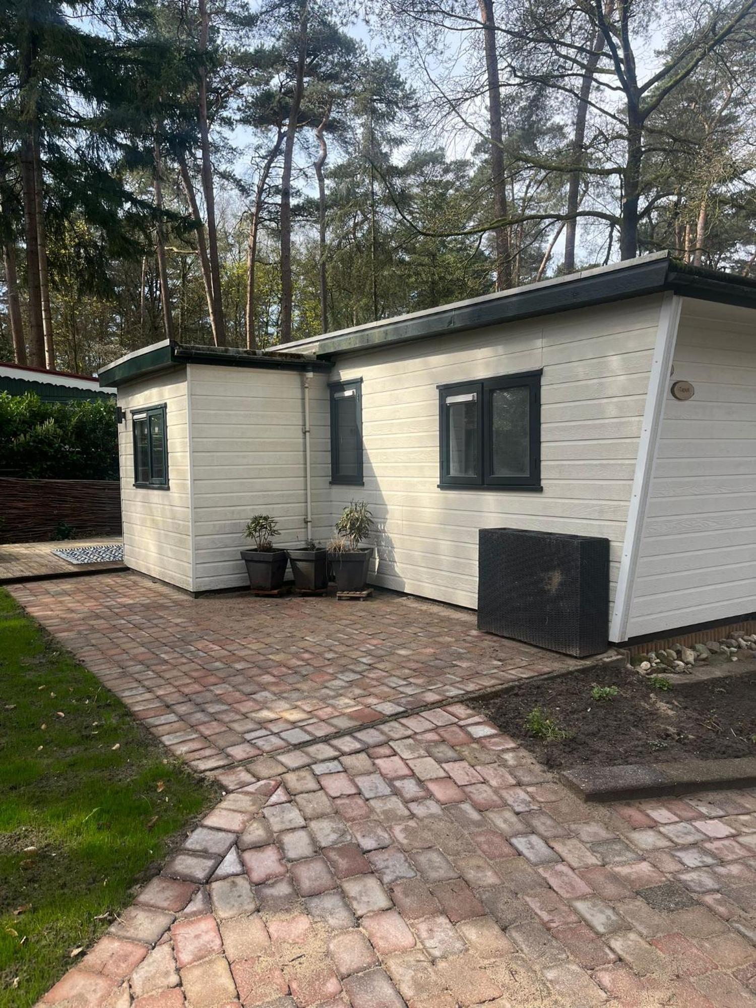Hotel Tapuit Laag-Soeren Exteriér fotografie